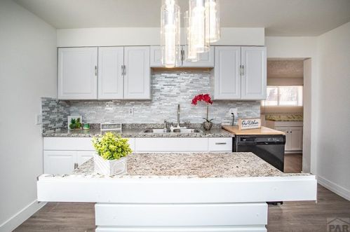 1229 Abriendo Ave, Pueblo CO  81004-2901 exterior