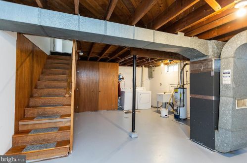 924 Rolridge Ave, Lancaster PA  17603-5739 exterior