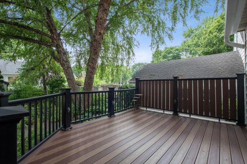 1422 Hewitt Ave, Saint Paul MN  55104-1309 exterior