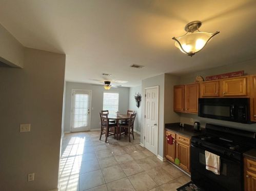 5849 El Segundo Way, Atlanta GA  30349-7519 exterior