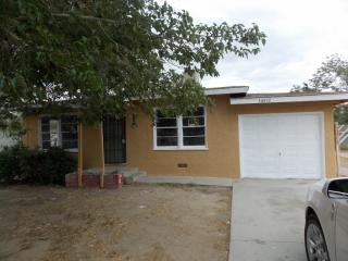 38470 10th Pl, Palmdale, CA 93550-3850