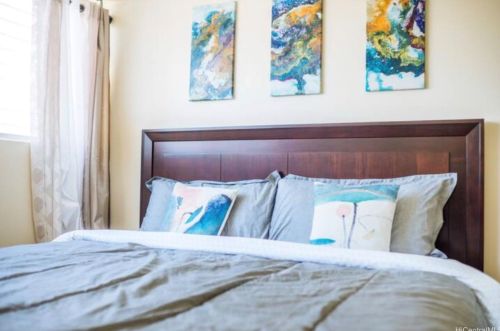 1909 Ala Wai Blvd, Honolulu HI  96815-1817 exterior