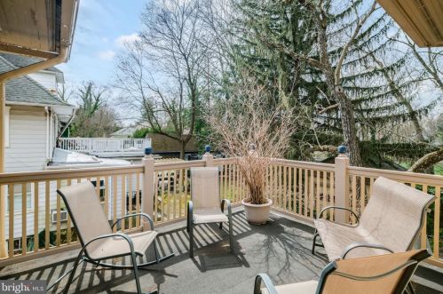 44 Linden Ave, Tavistock NJ 08033-2542 exterior