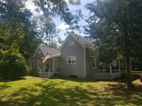 690 Cox Still Rd, Adel, GA 31620-1700