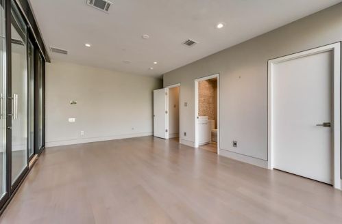 4236 Glenwood Ave, Dallas TX  75205-4319 exterior