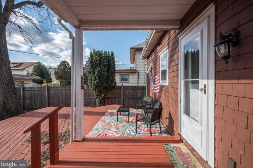 1843 Nottingham Way, Trenton NJ  08619-3552 exterior