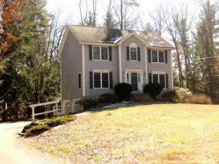 65 Patten Rd, Merrimack, NH 03054-3010