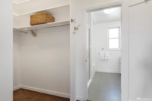2255 Clay St, San Francisco CA  94115-1929 exterior