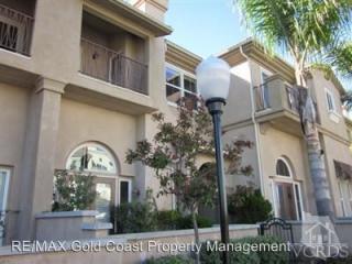 1204 Bayside Cir, Oxnard CA  93035-2147 exterior