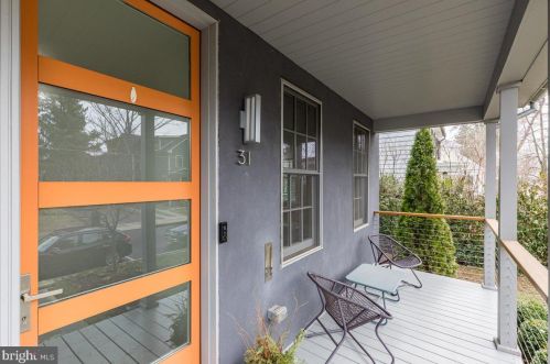 31 Maple St, Princeton NJ  08542-3850 exterior