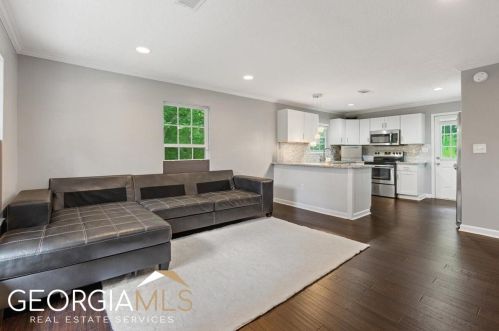 5033 Lombard Rd, Ellenwood, GA 30294-3025