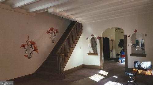 4937 11 St, Philadelphia PA 19112-1308 exterior