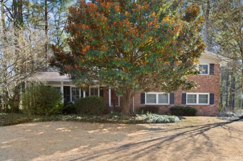 4919 Coldstream Dr, Atlanta, GA 30360-1605