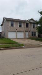 708 Quail Dr, Fort Worth TX  76131-4878 exterior