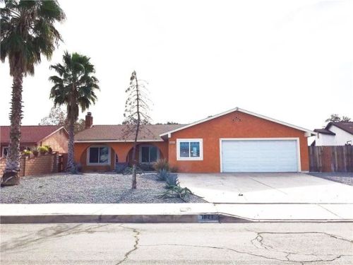 1027 Woodcrest St, Bloomington, CA 92316-1588