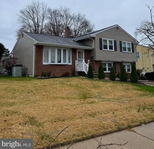 56 Winding Way, Trenton, NJ 08620-2628