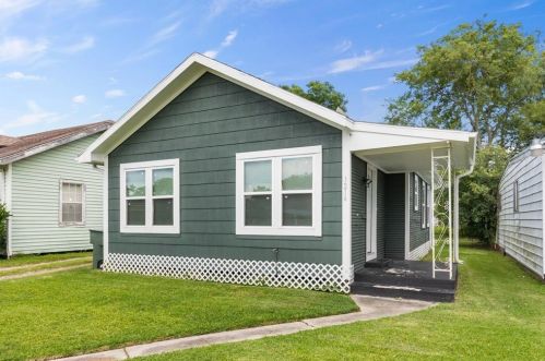 1214 6th St, Port Arthur TX  77640-6038 exterior