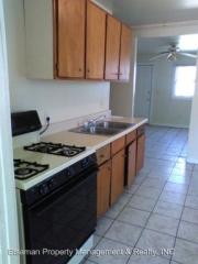 3217 Harvester Ave, Fort Wayne IN  46803-3822 exterior