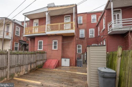 355 Ross St, Lancaster PA  17602-1941 exterior