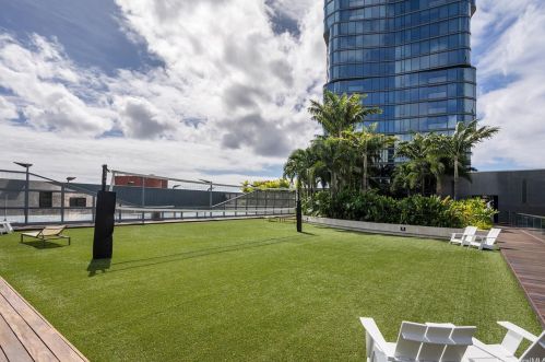 1108 Auahi St, Honolulu HI  96814-4917 exterior