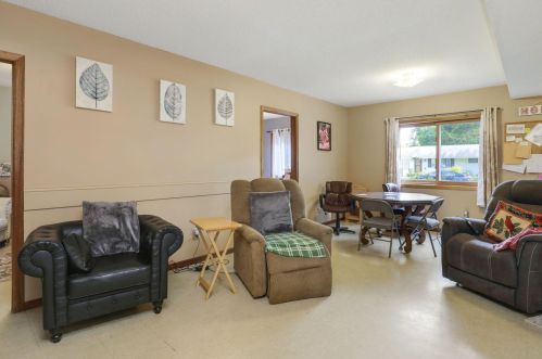 1205 Junction Ave, Saint Paul MN  55109-3433 exterior