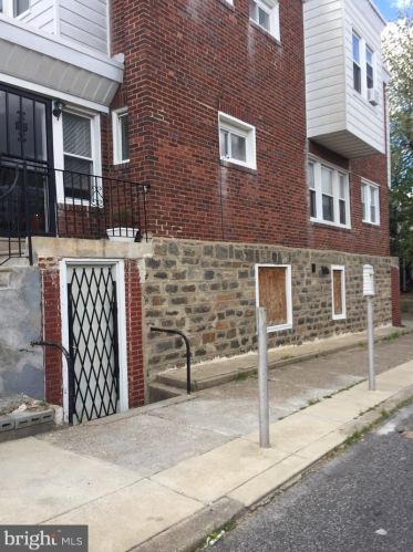6121 Mascher St, Philadelphia, PA 19120-1940