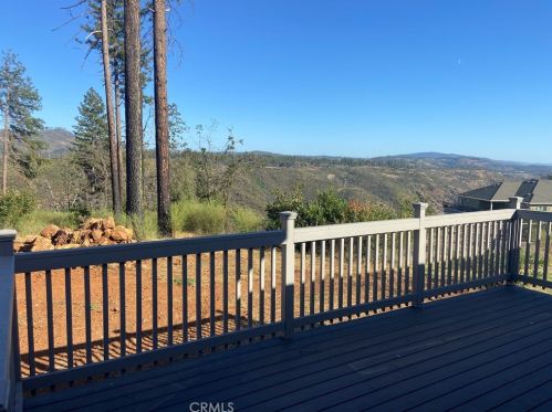 5930 Pentz Rd, Paradise CA 95969-3632 exterior