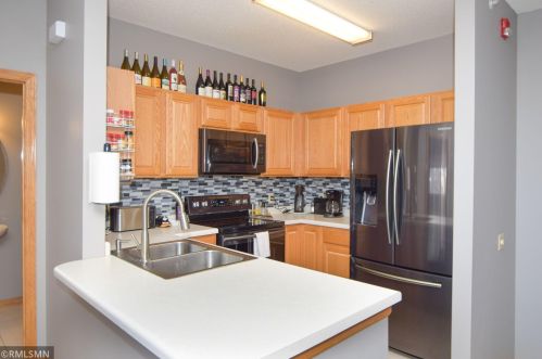 1062 109th Ln, Minneapolis, MN 55433-6547