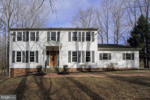 11711 Amkin Dr, Clifton, VA 20124-2122