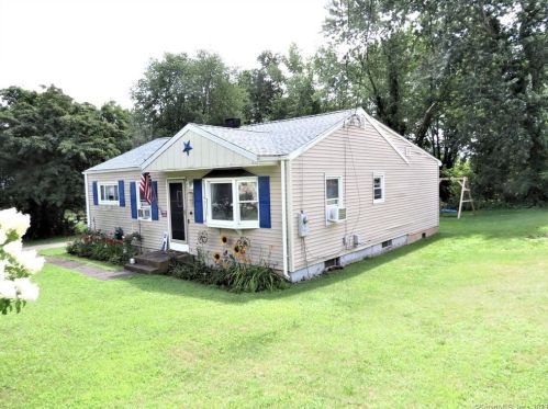 21 Prospect Hill Dr, East Windsor, CT 06088-9638