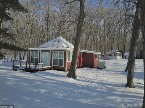 9448 Summit Rd, Onamia, MN 56359-7899