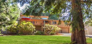 222 210th Pl, Redmond, WA 98074-3937