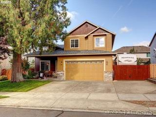 1753 Wonderview Ave, Damascus OR  97030 exterior