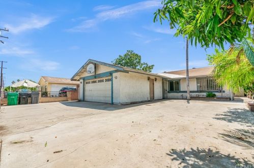 3712 Ahern Dr, Irwindale, CA 91706