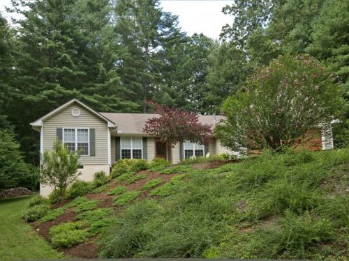 26 Blueberry Ln, Fairview, NC 28730-9760