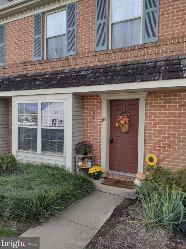 226 Federal Way, Lancaster, PA 17601-7019
