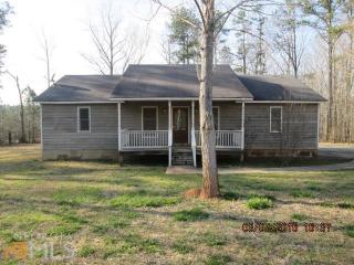 2805 Tucker Mill Ct, Conyers, GA 30094-3954