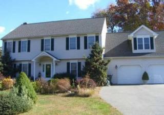 430 Arbutus St, Middletown, CT 06457-5121
