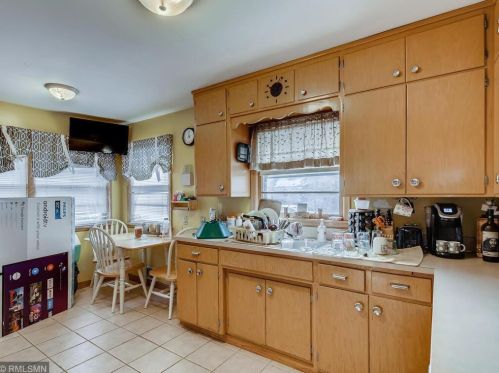 1005 Geranium Ave, Saint Paul MN  55106-2708 exterior