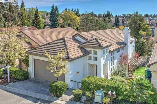 230 Lakeridge Way, San Ramon, CA 94582-4821