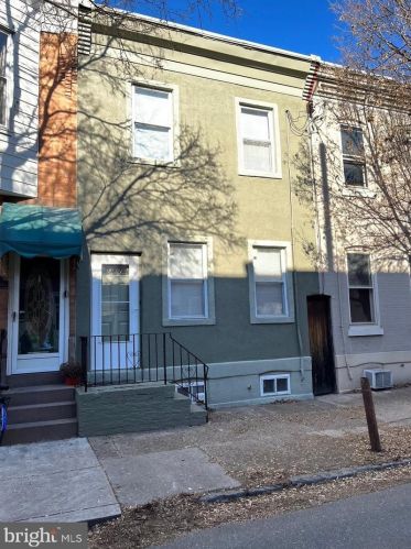 905 Greenwich St, Philadelphia, PA 19147-6336