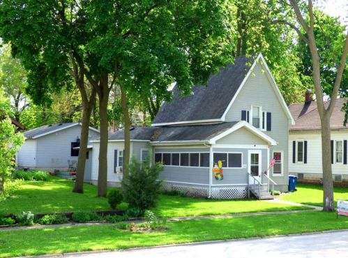 416 Moulton St, Swygert, IL 61764-2523