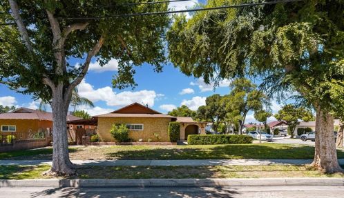 334 State St, San Bernardino, CA 92410-2133