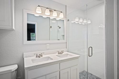 206 Hampton Rd, Dallas TX  75208-5603 exterior