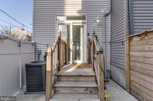 2162 Gordon St, Philadelphia PA 19132-4633 exterior