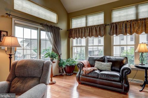 14 Red Leaf Ln, Lancaster PA  17602-7000 exterior