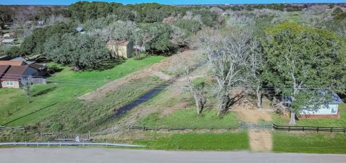 690 County Road 219, Angleton TX  77515-7791 exterior