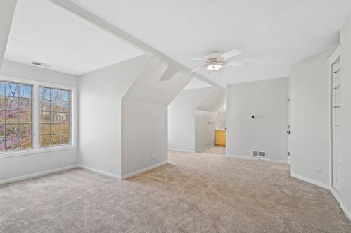 1112 Meadowbrook Ln, Bannockburn IL  60015-3434 exterior