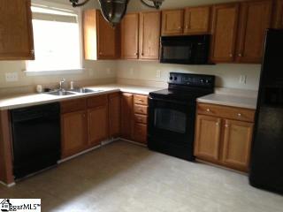 107 Hill St, Greer SC  29651-4511 exterior