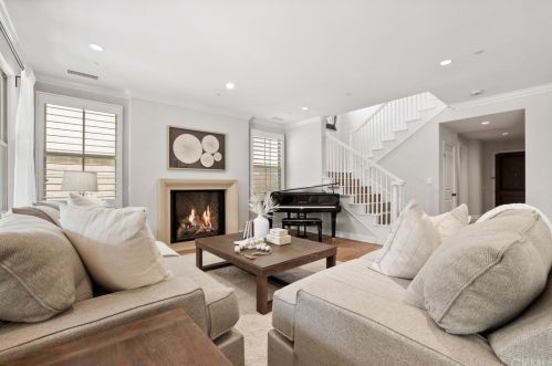 24 Constantine, Irvine CA  92620-3547 exterior